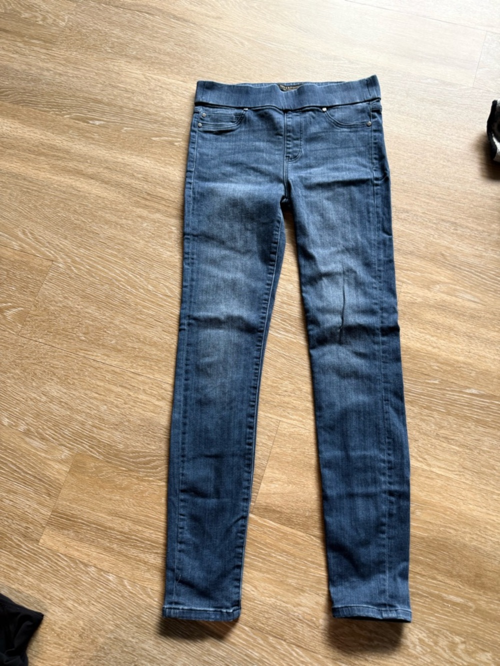Liverpool Women's Skinny Jeans in Dark Blue Wash
